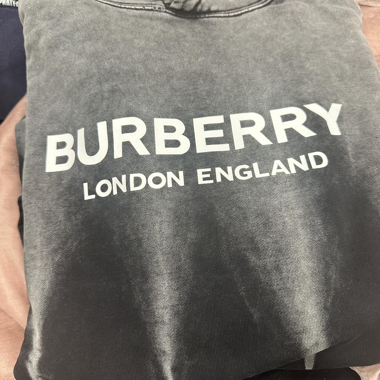 Burberry tie dye hoodie xxl Hood has no