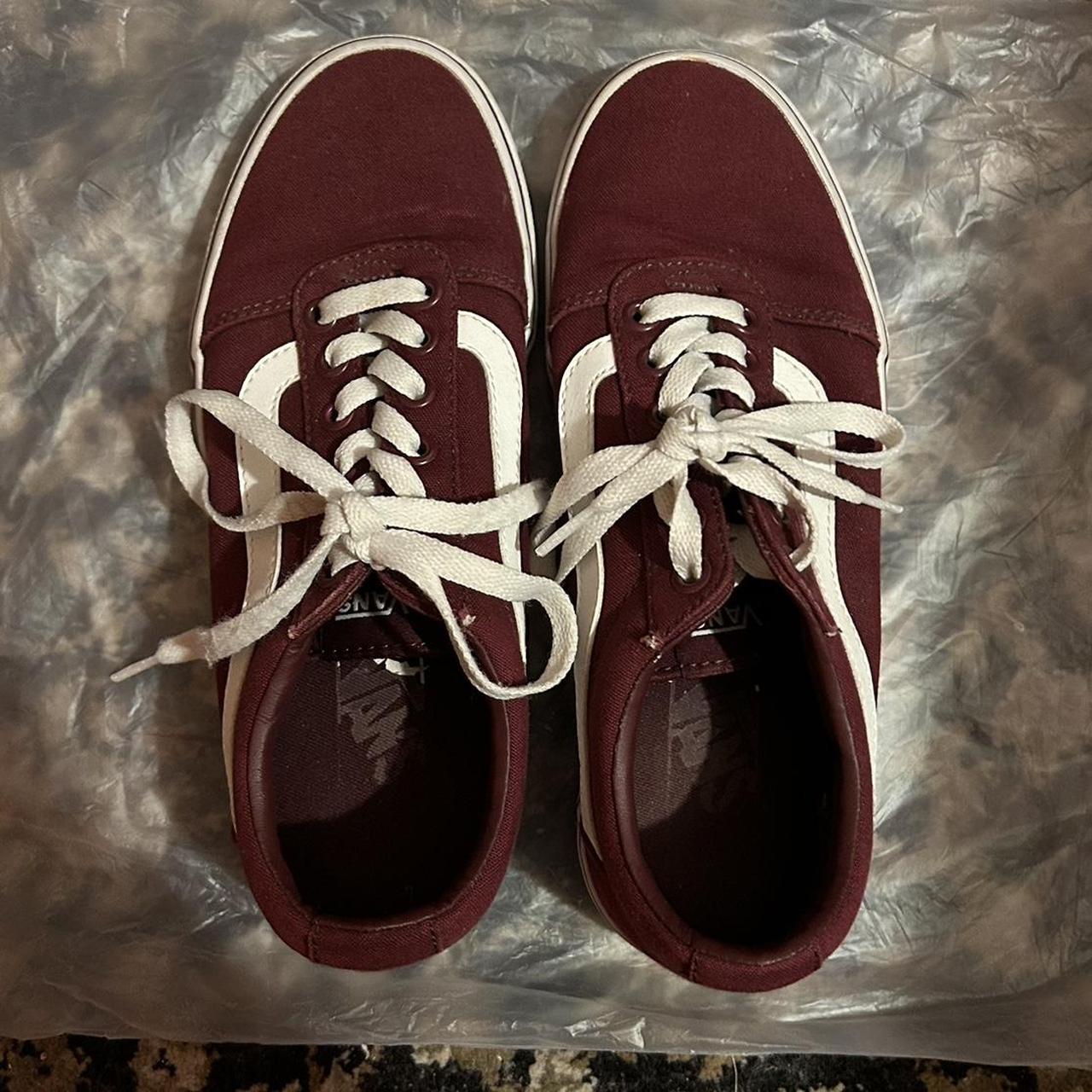 Vans old skool sale burgundy true white