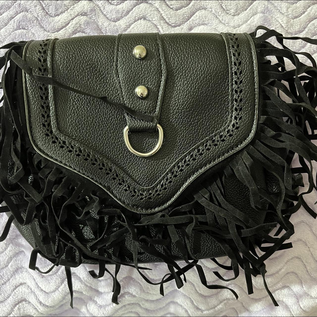 Small fringe crossbody on sale purse