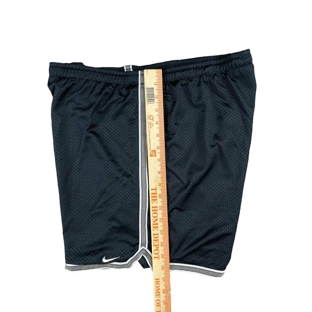 Nike Womens Black Shorts RN CA Size XL E #56323 #05553 - Depop
