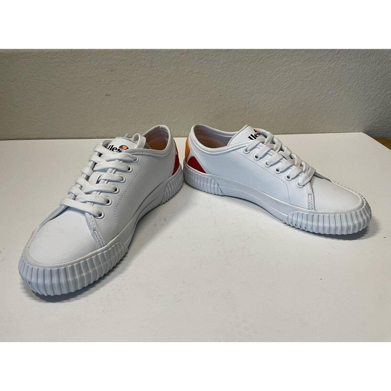 ellesse walking boots