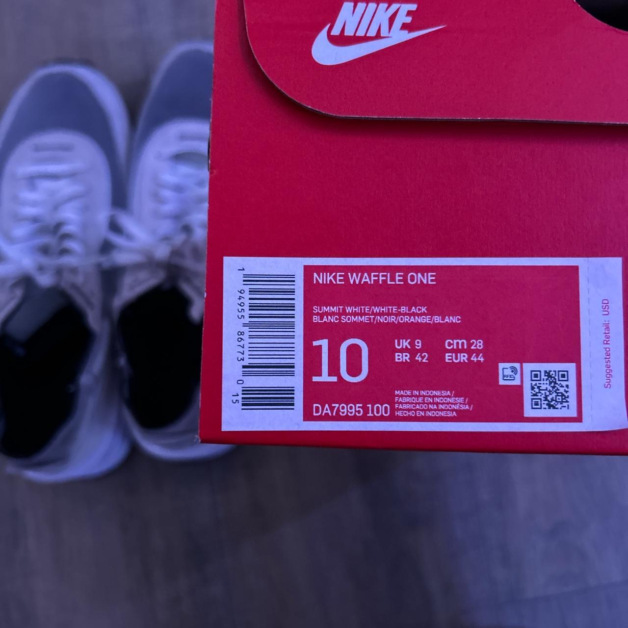 buy nike waffle