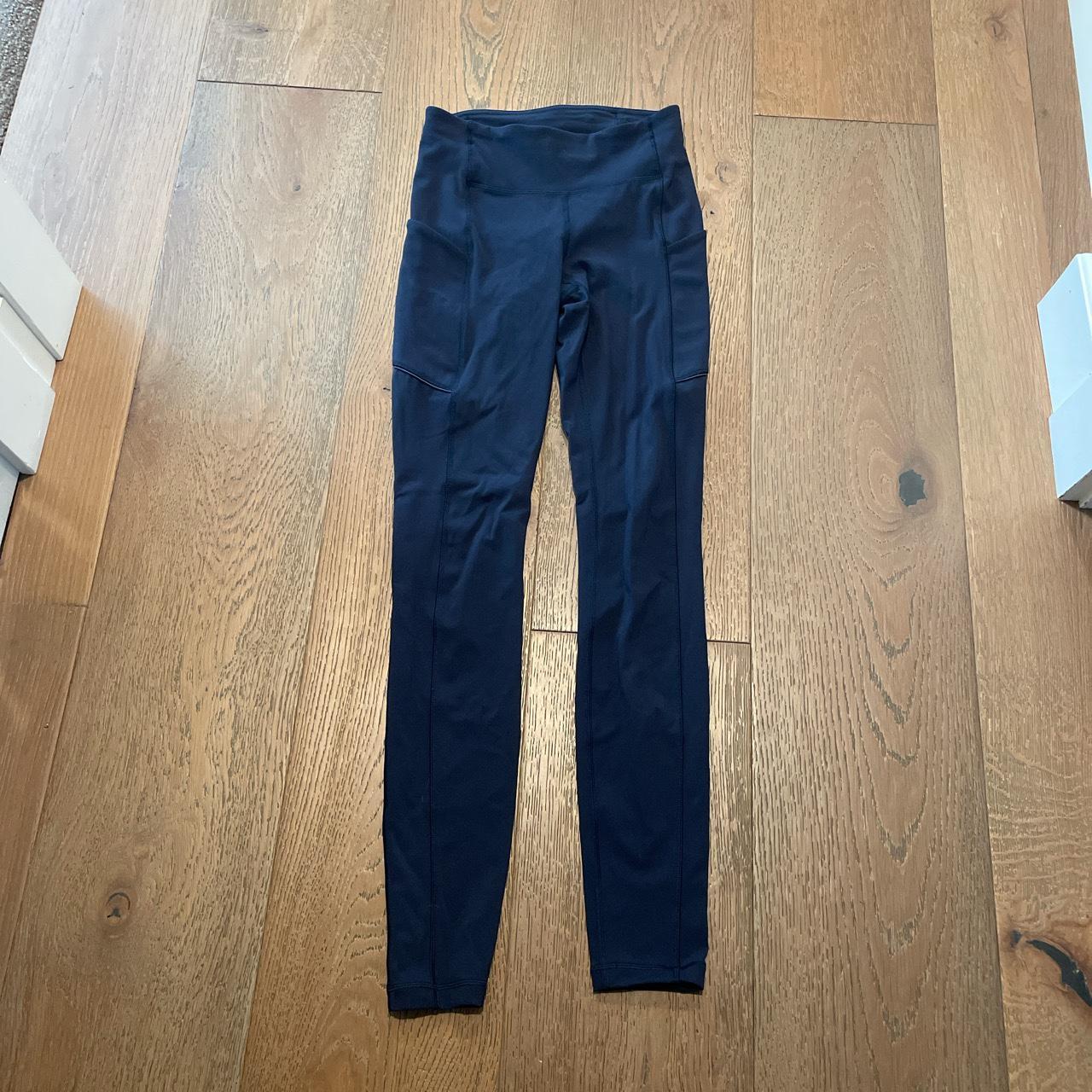 Blue Lululemon leggings - Depop