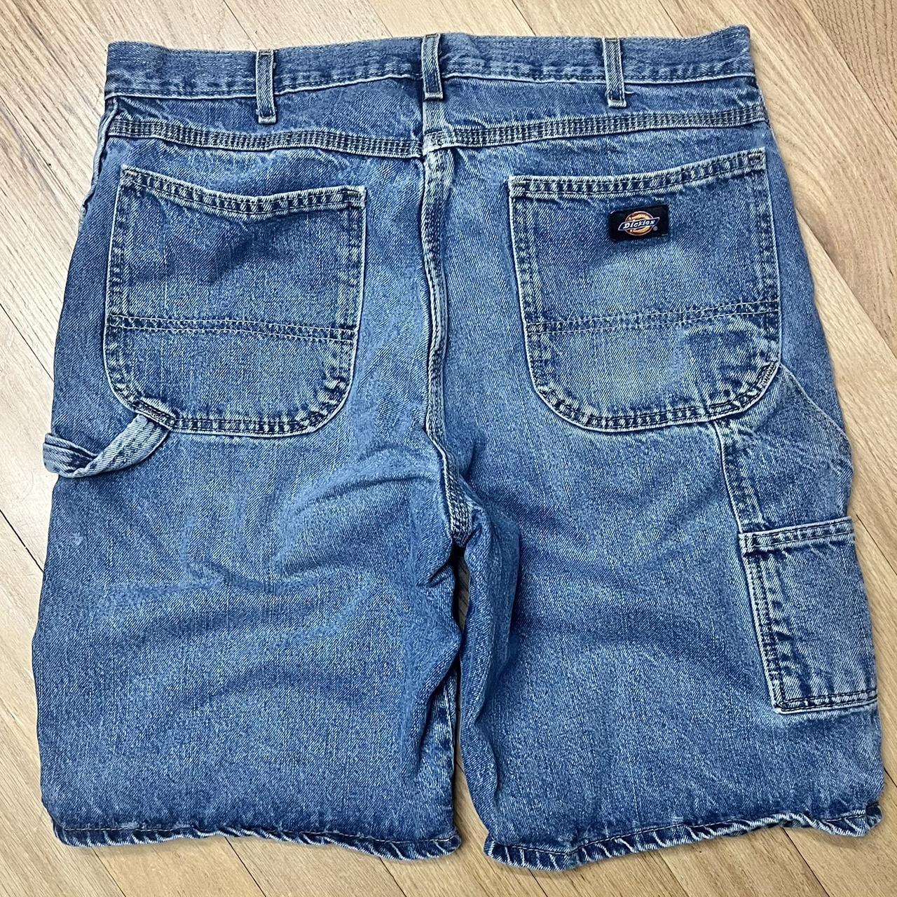item listed by runaway_vtg