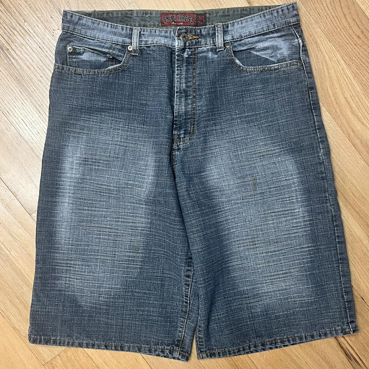 item listed by runaway_vtg