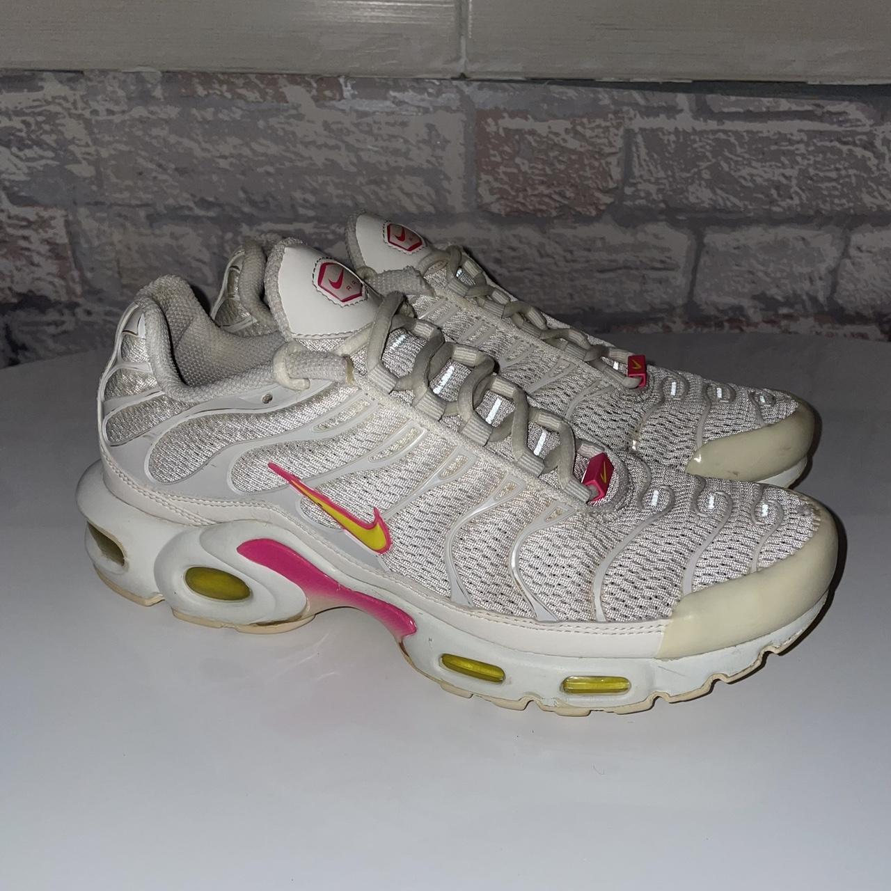 Pink tn trainers best sale