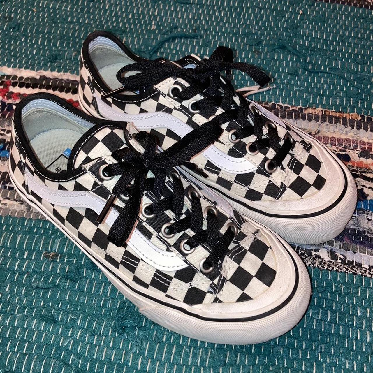 Vans black and white checkered outlet womens