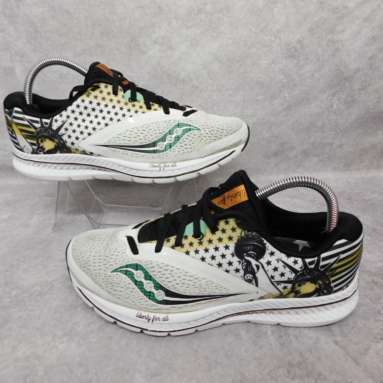 Saucony Women s NYC Kinvara 9 S10418 22 White Black. Depop