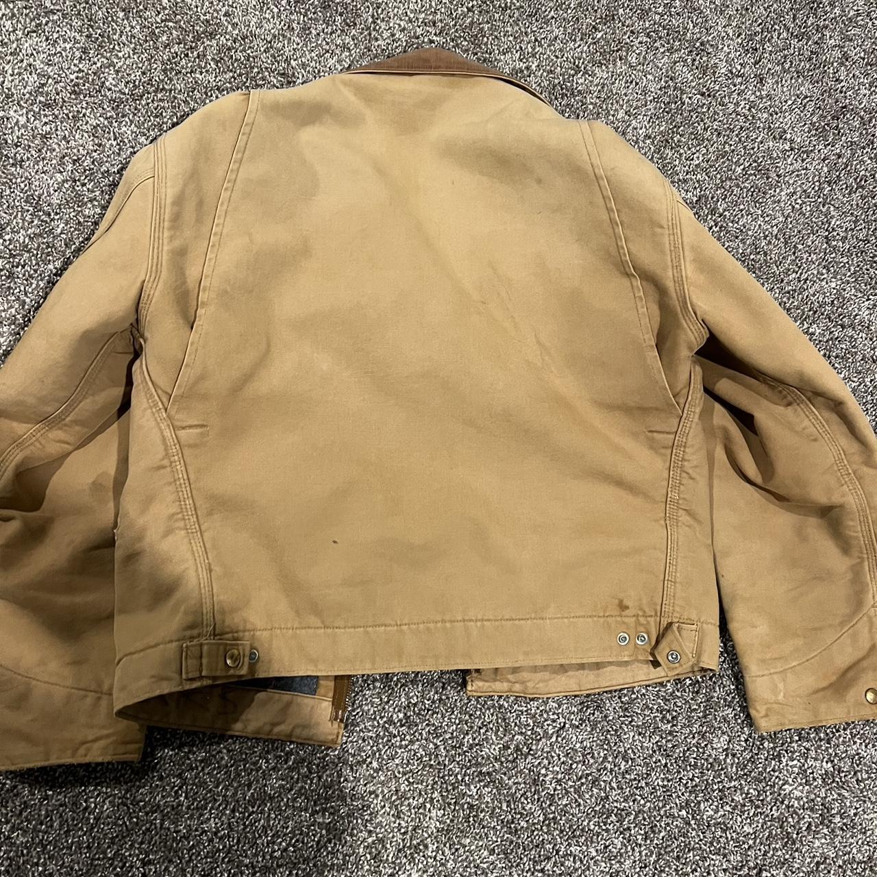 Vintage Carhartt jacket Size M - Depop