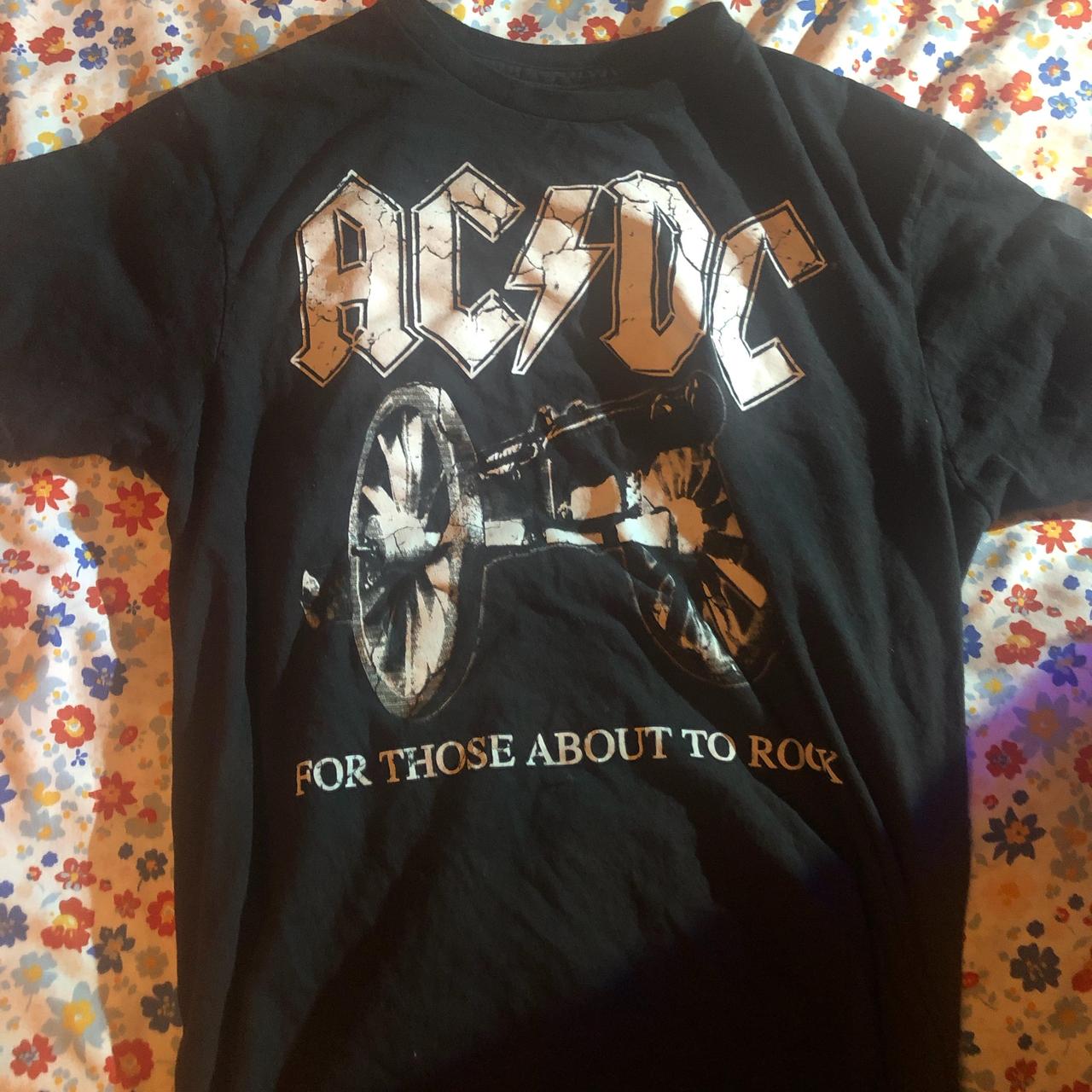 #acdc #bandtee rarely worn - Depop