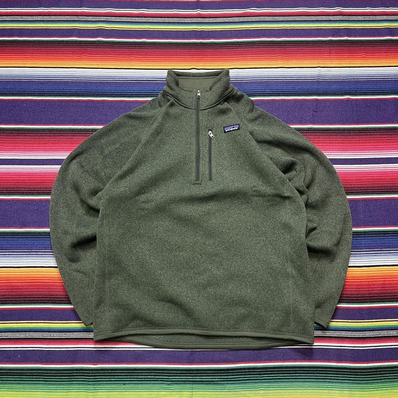 Patagonia Men's Green Sweatshirt