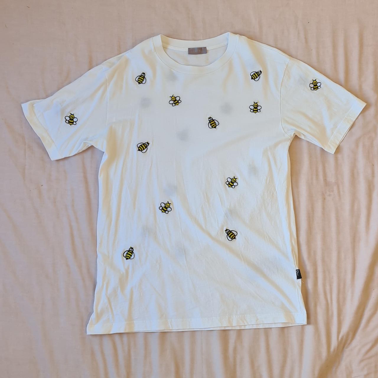 Dior　Tシャツ Dior x Kaws limited edition t-shirt Excellent | Depop