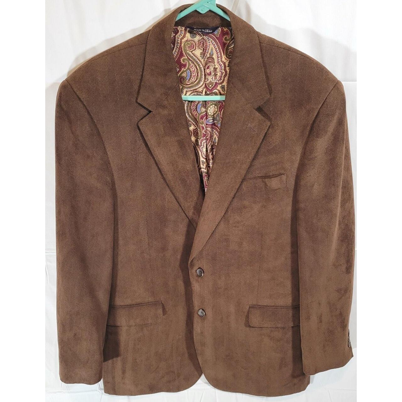 This Alan Flusser sports jacket in a rich dark brown Depop