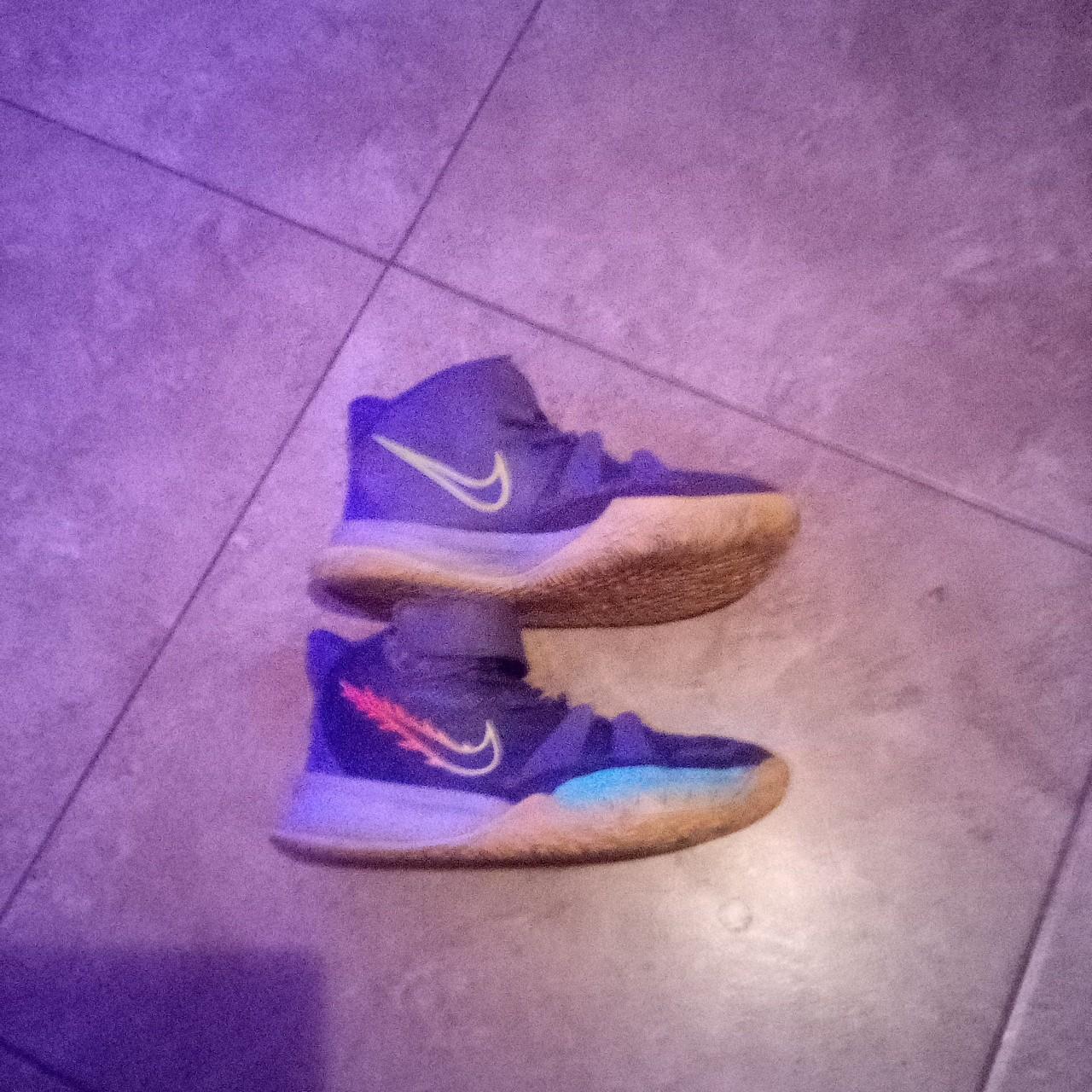 kyrie seven basketball shoes