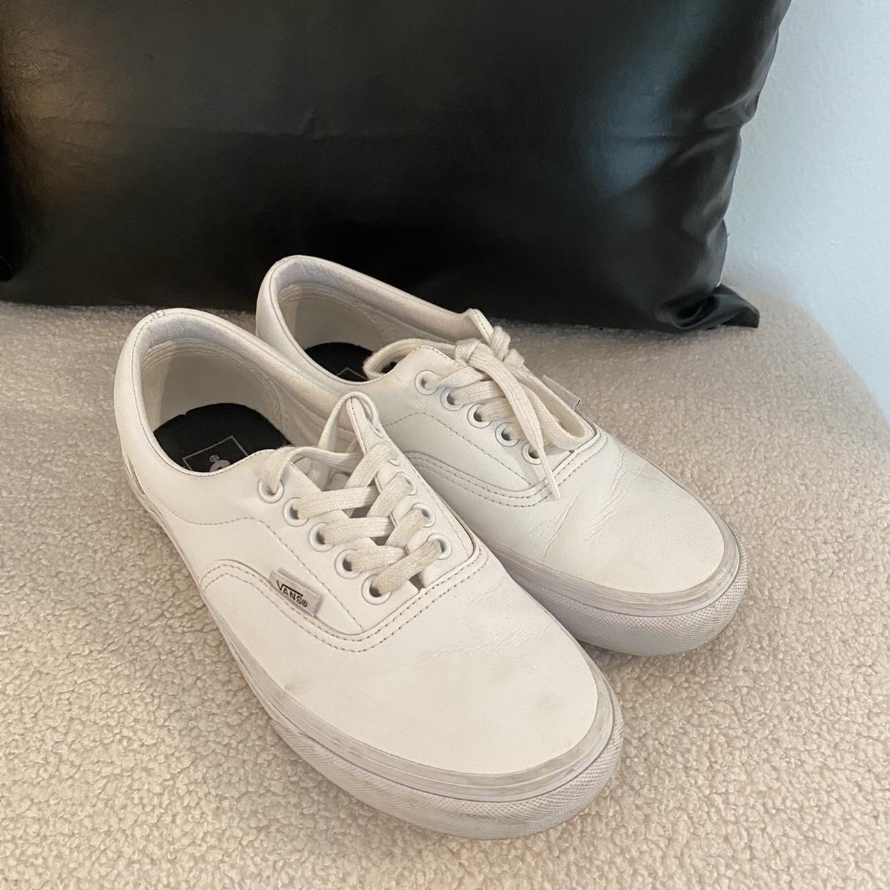 White vans Size 8 - Depop