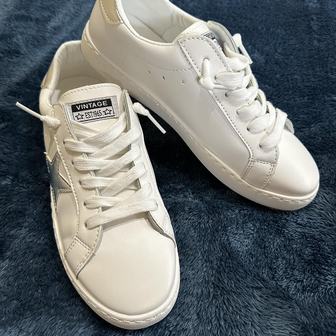 Vintage Havana Carla Tennis Shoes Size 7.5 White... - Depop