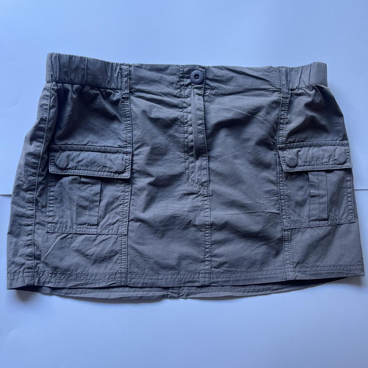 Glassons low rise cargo mini skirt ♡ size AU12 ♡... Depop