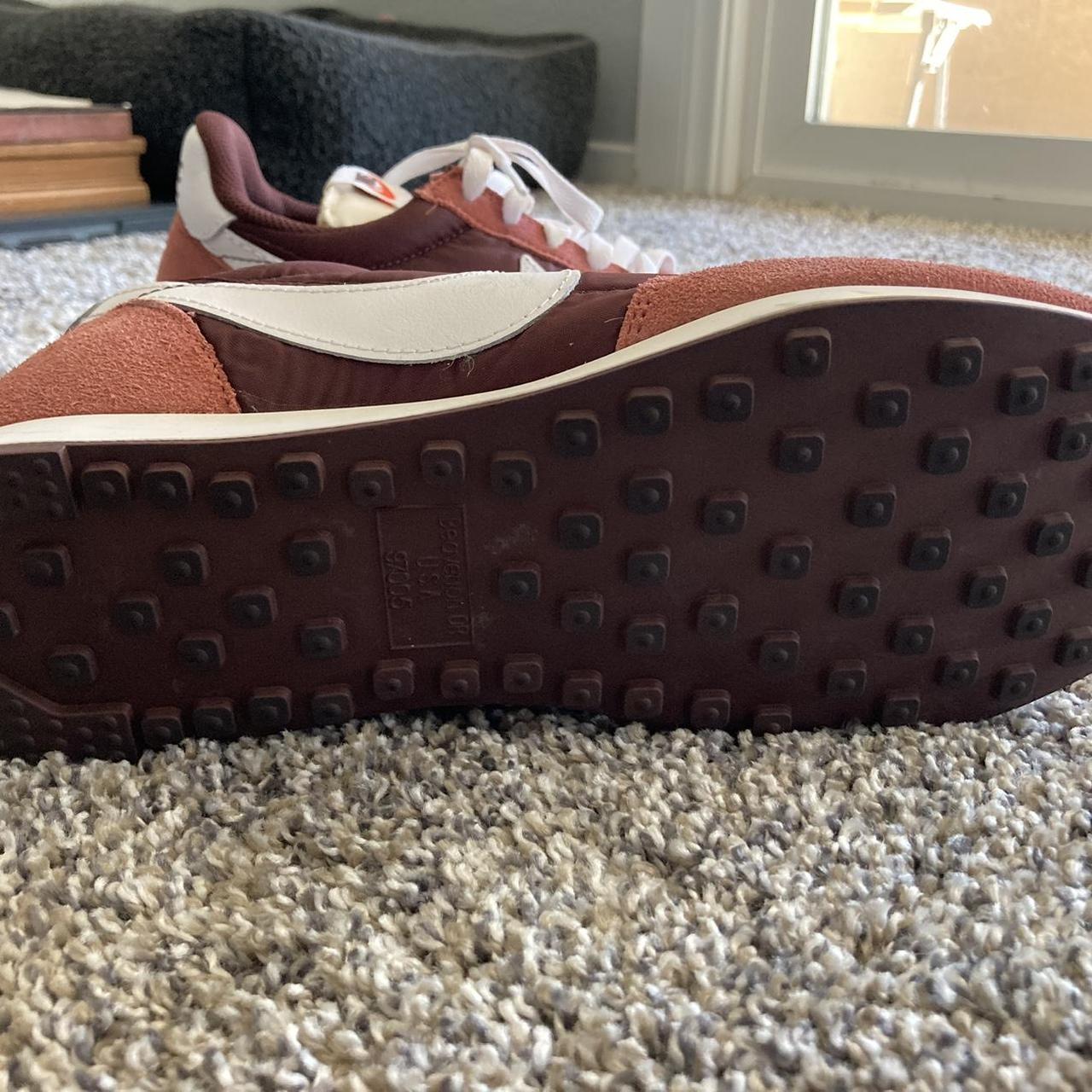 nike tailwind 79 size 9