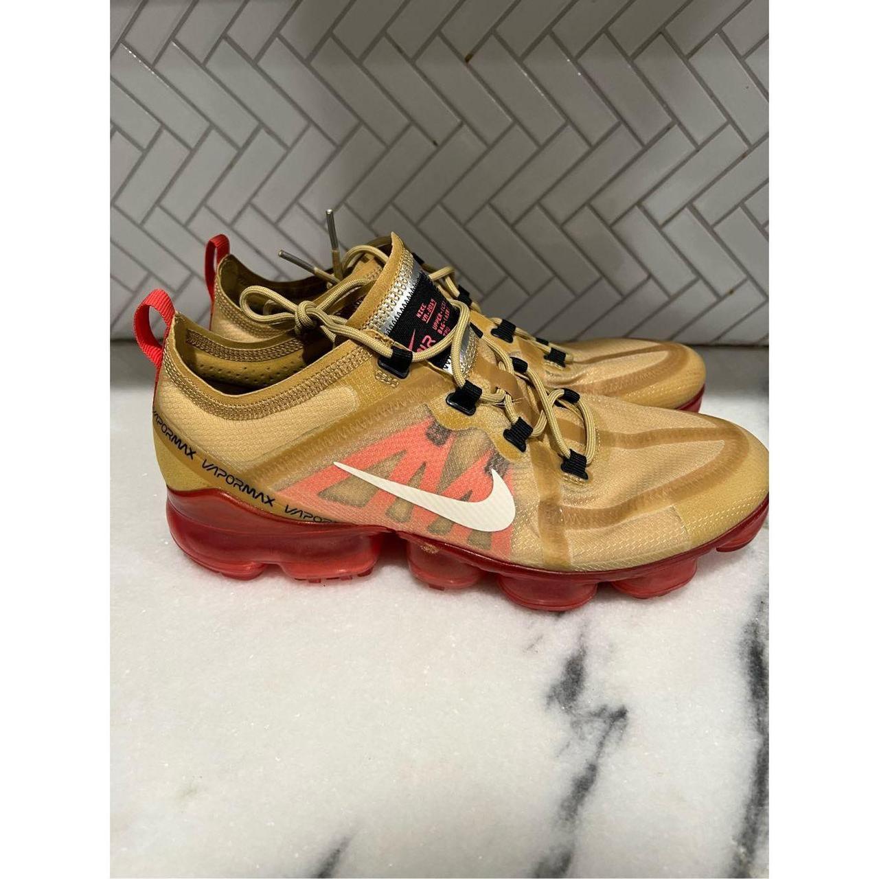 vapormax crimson gold