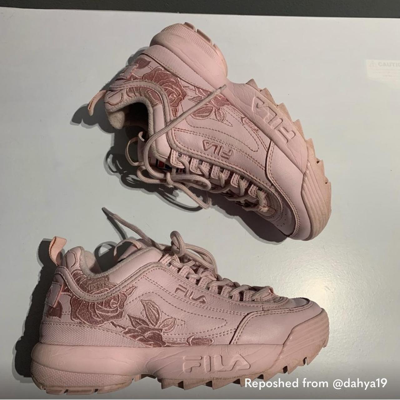 pink fila trainers womens