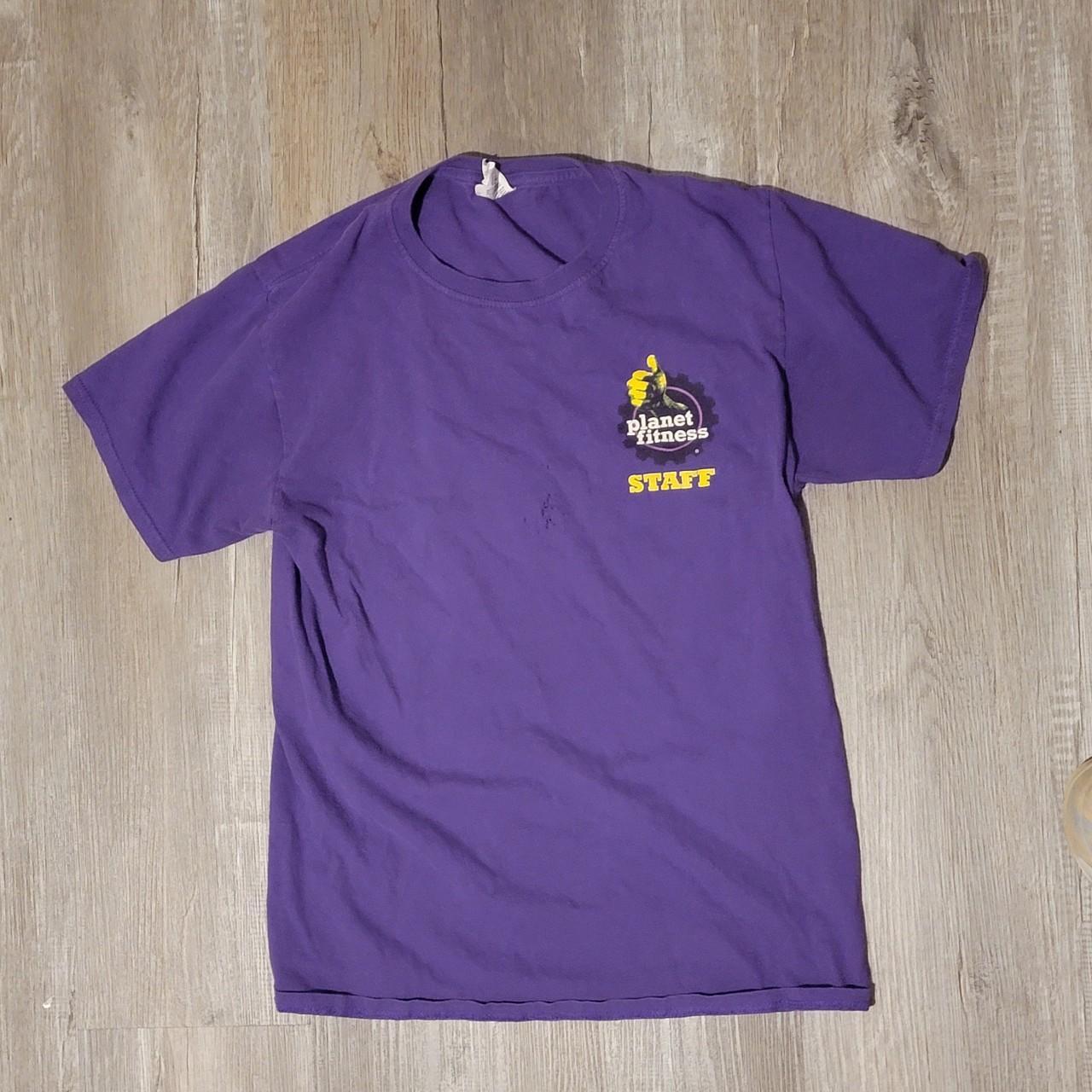 2059 mens fruit of the loom planet fitness shirt
