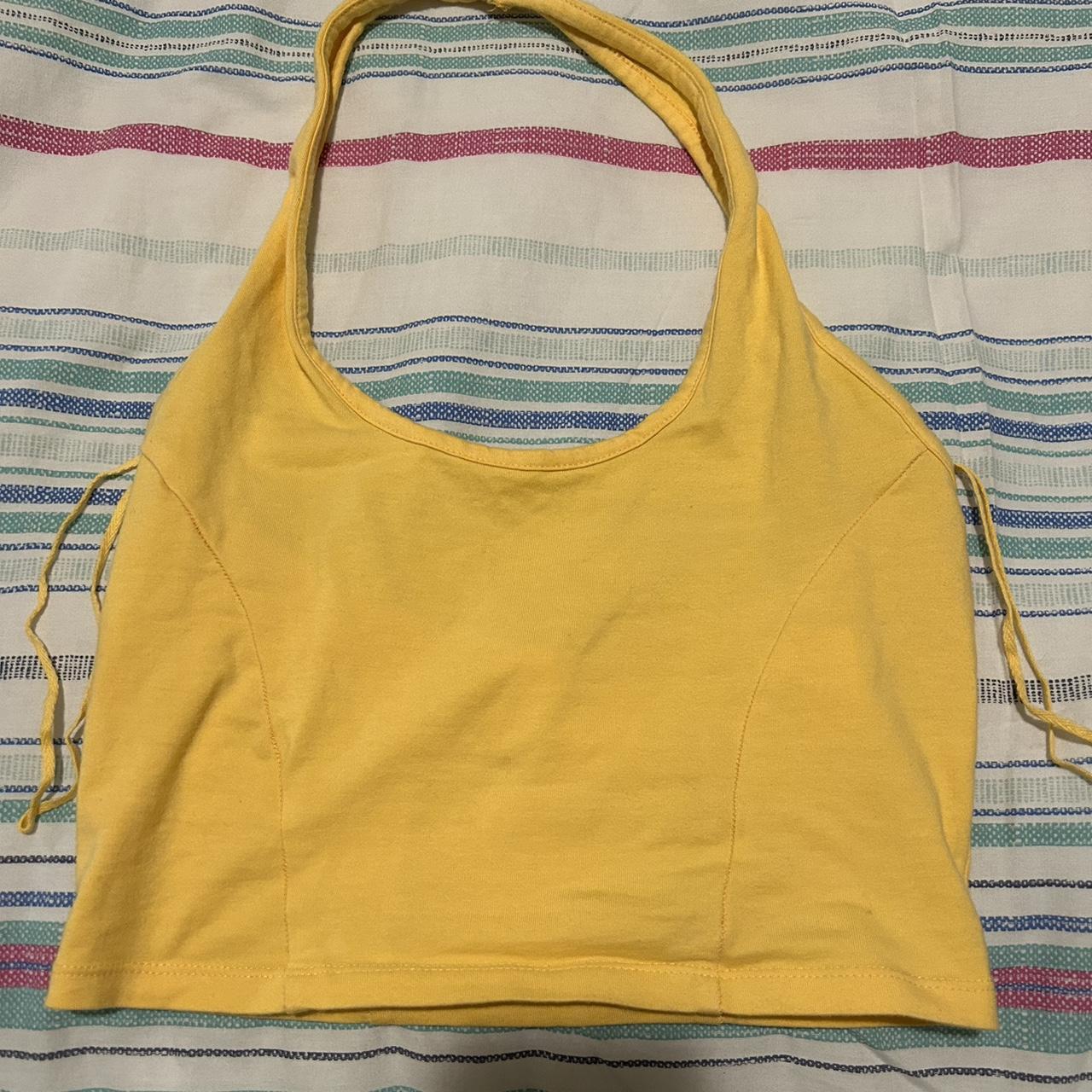 UO 90’s halter top - Depop