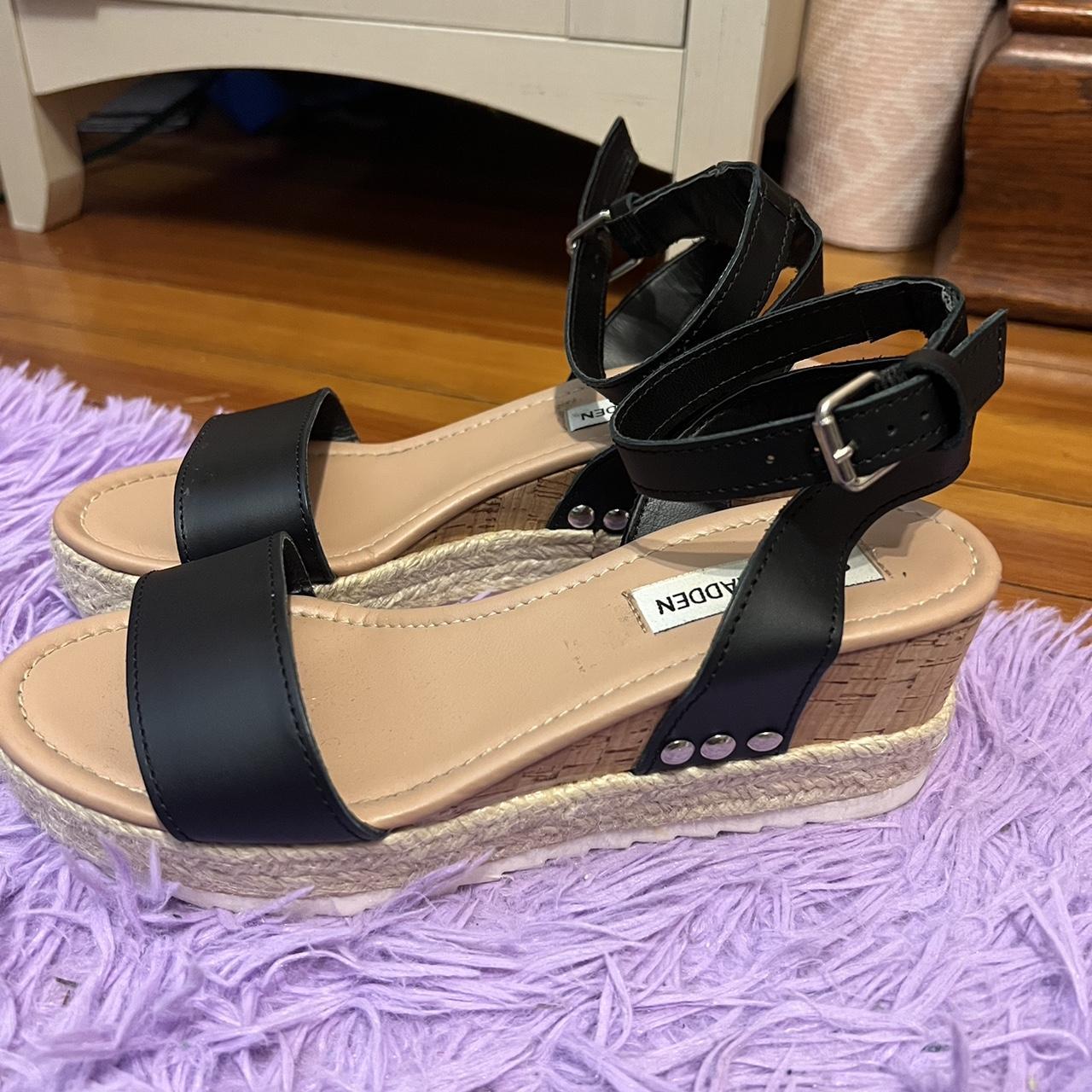 Steve madden chaser discount sandal