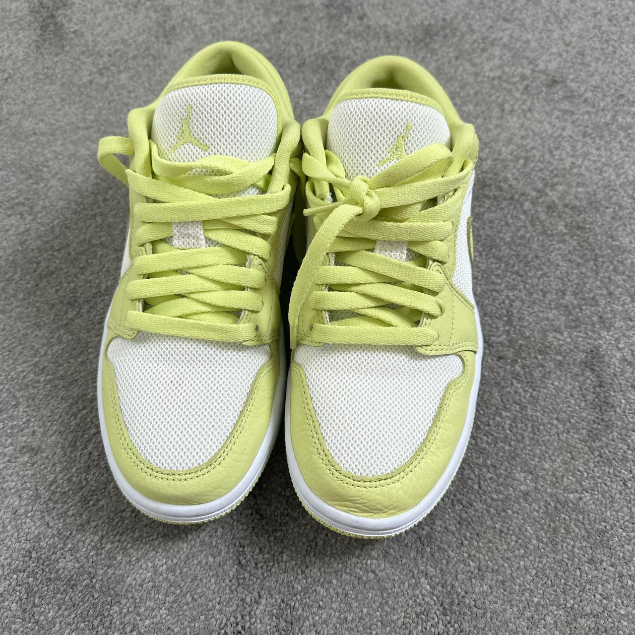 nike air jordan low limelight