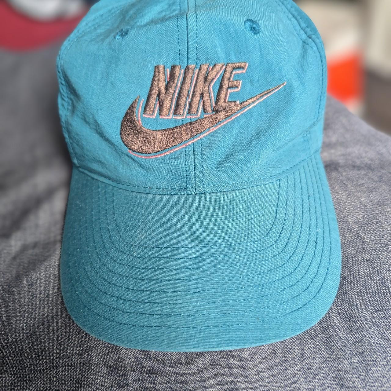 Nike vintage cap hotsell