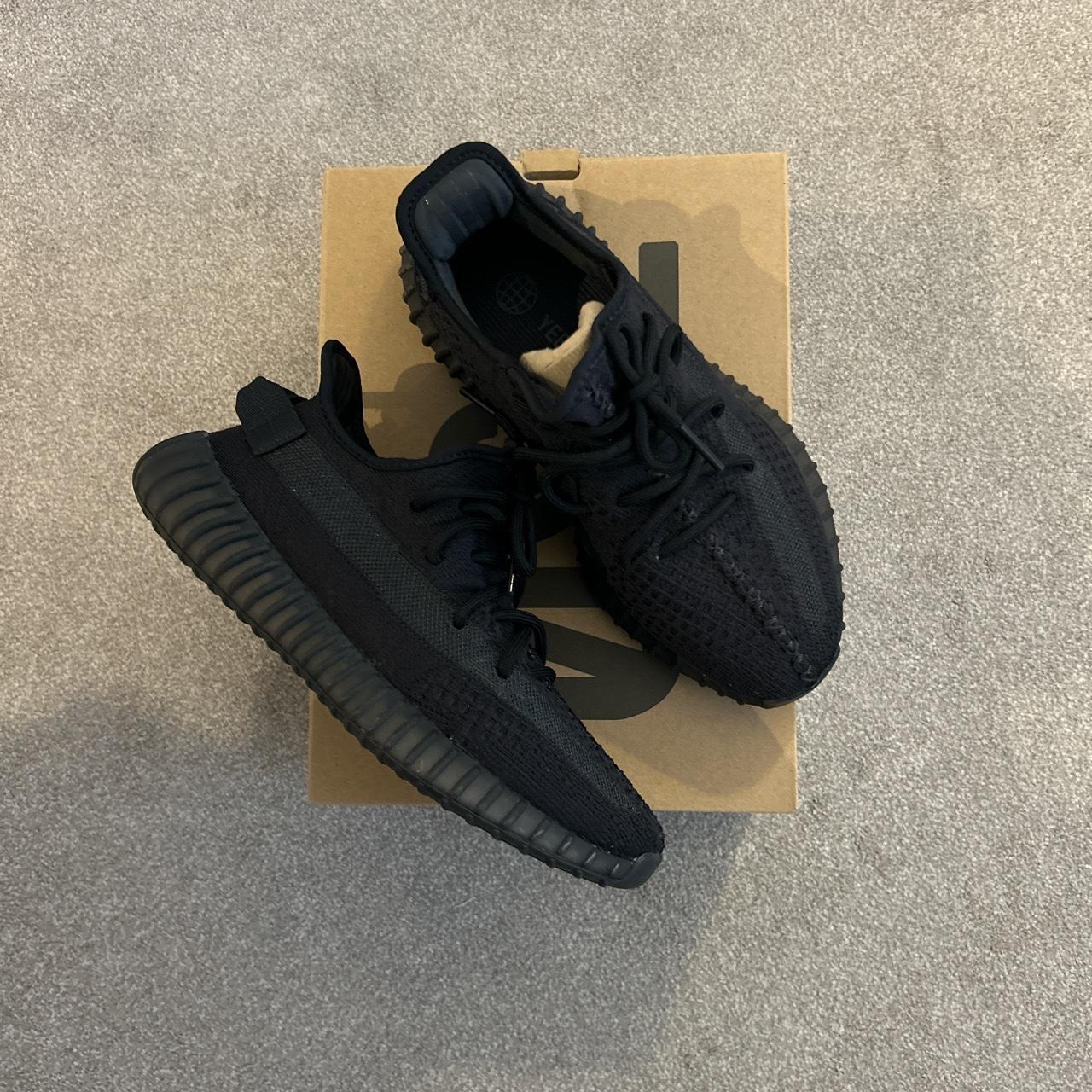 yeezy 300 onyx