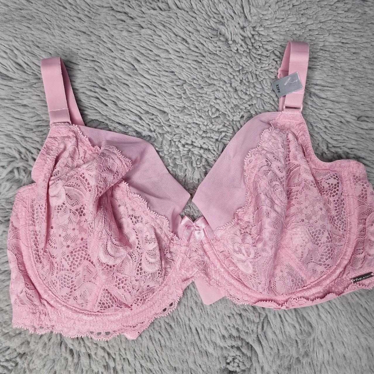 New Dusty Pink Plunge Bra 32FF Boux... - Depop