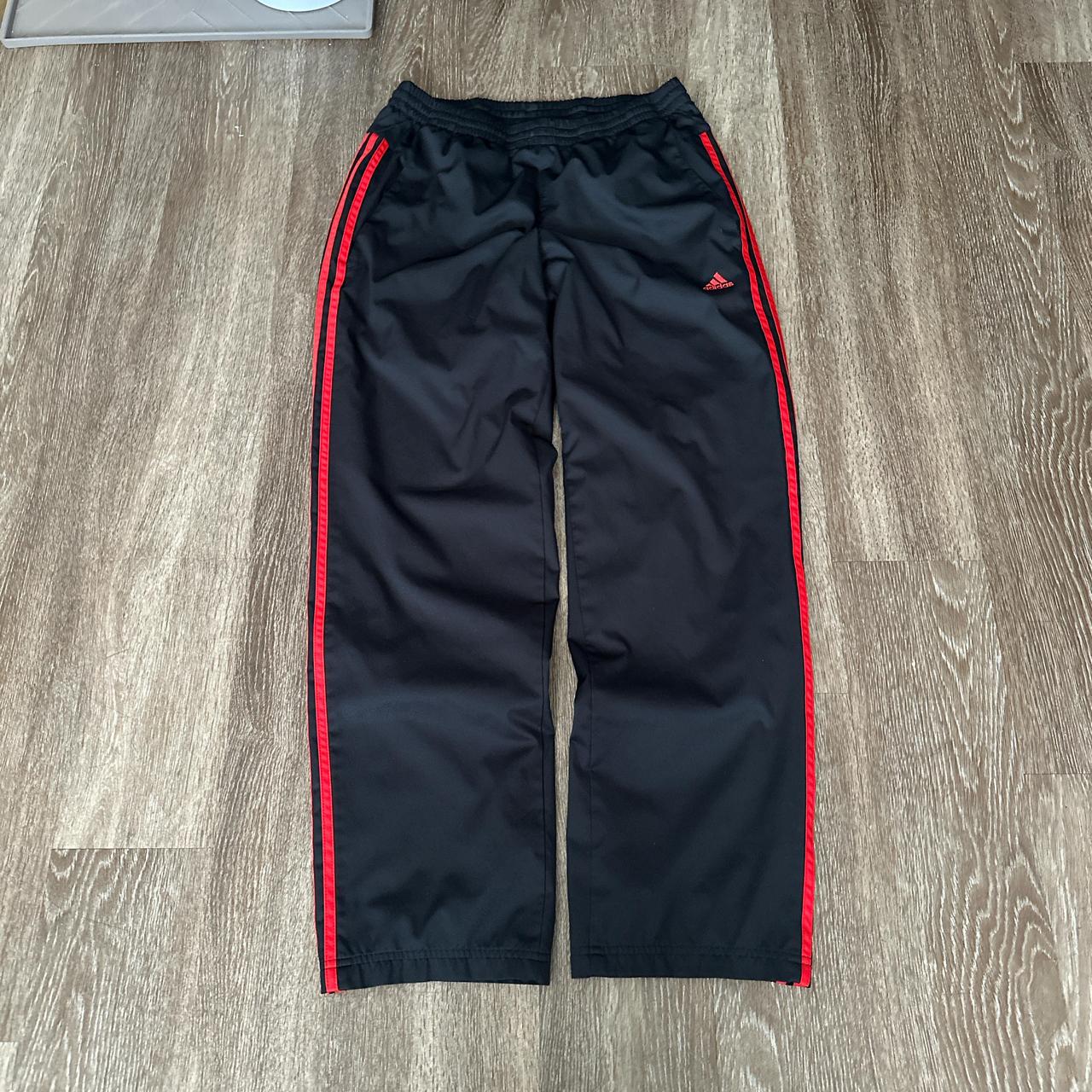 item listed by hiddengemcloset