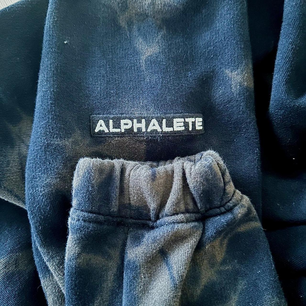 Alphalete Women's Black and Brown Sweatshirt