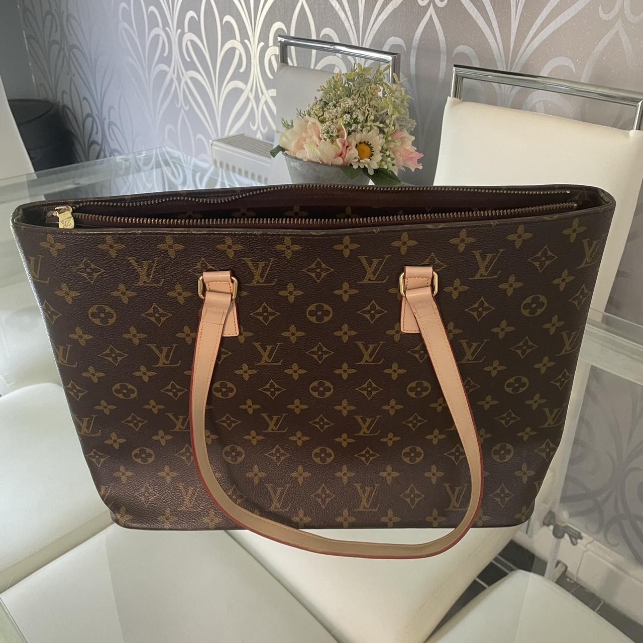 LV bag good condition given as gift but not used - Depop