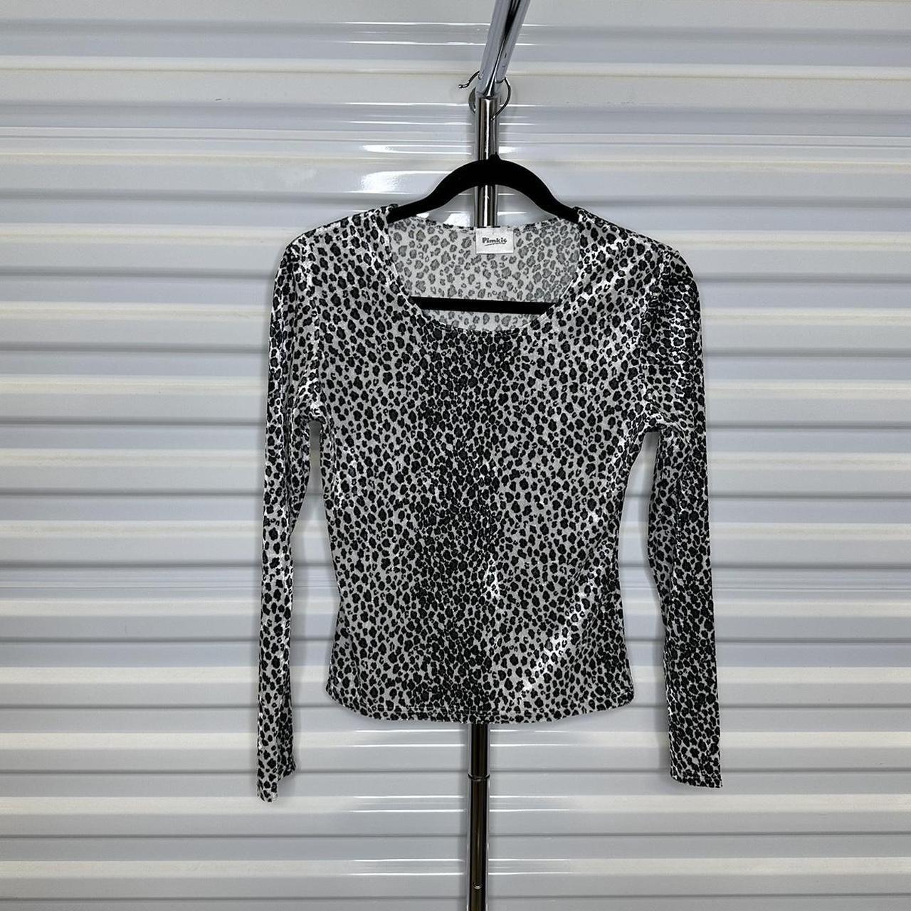 Euro Y2K leopard print long sleeve top great