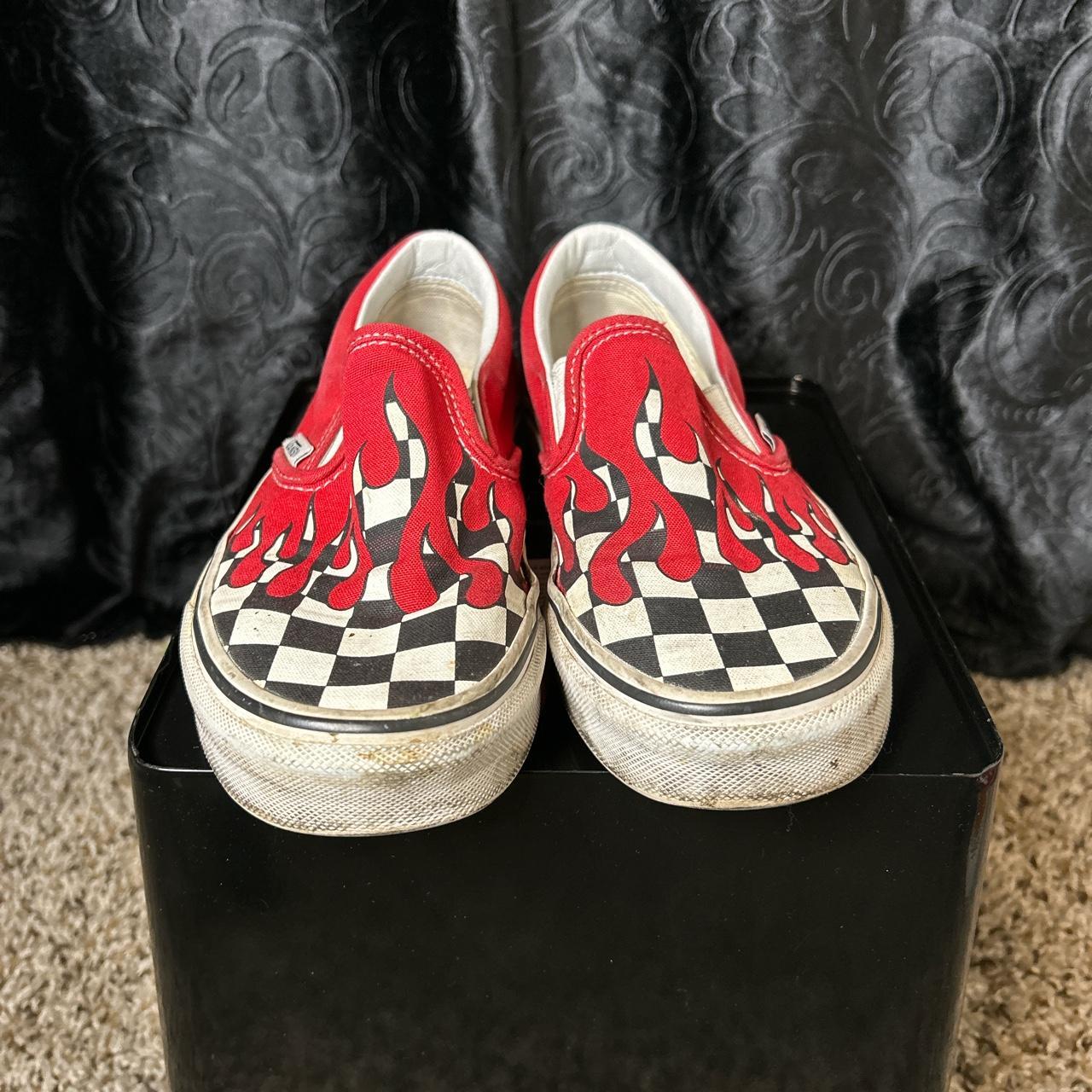 Flame checkered slip on vans sale