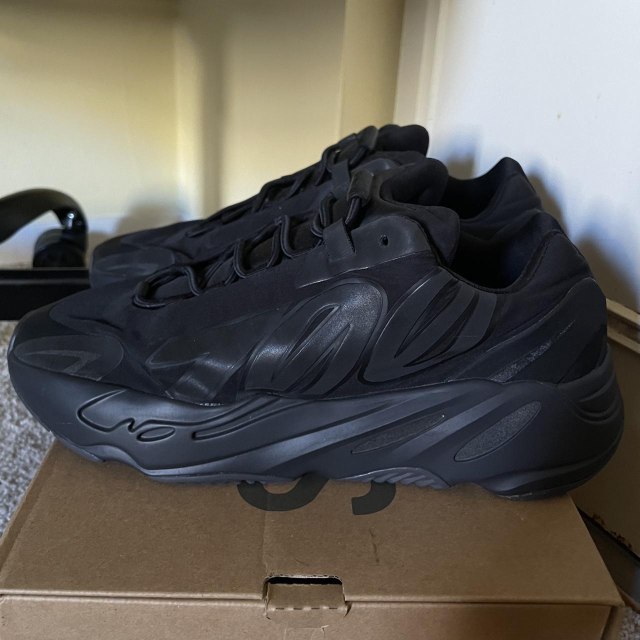 yeezy 700 triple black on feet