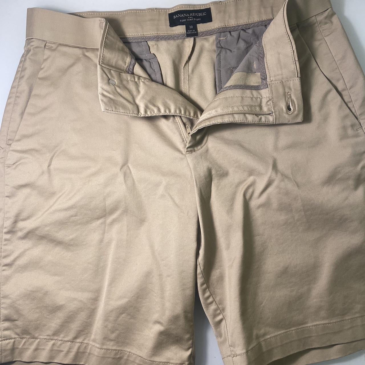 Size 30 Banana Republic khaki shorts (about a 5-6... - Depop