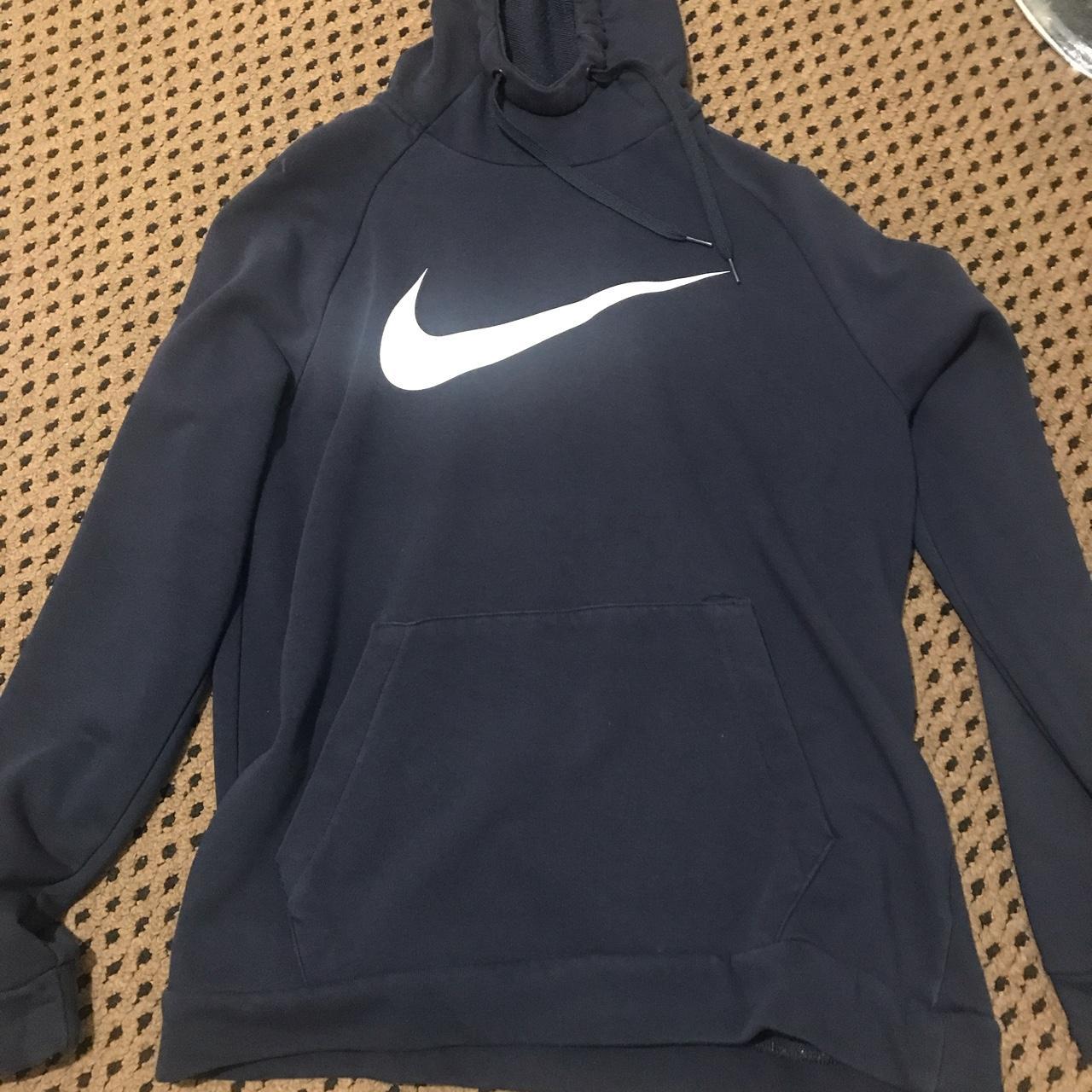 Sort hot sale nike hoodie