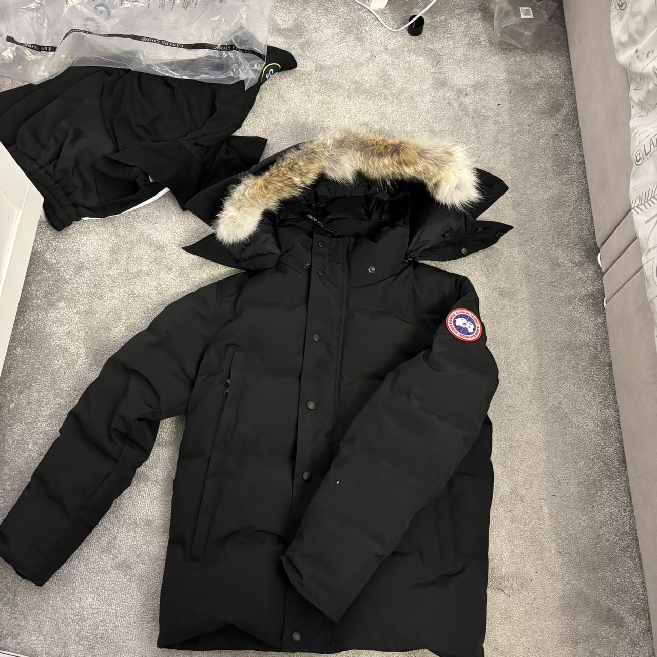 Depop canada cheap goose