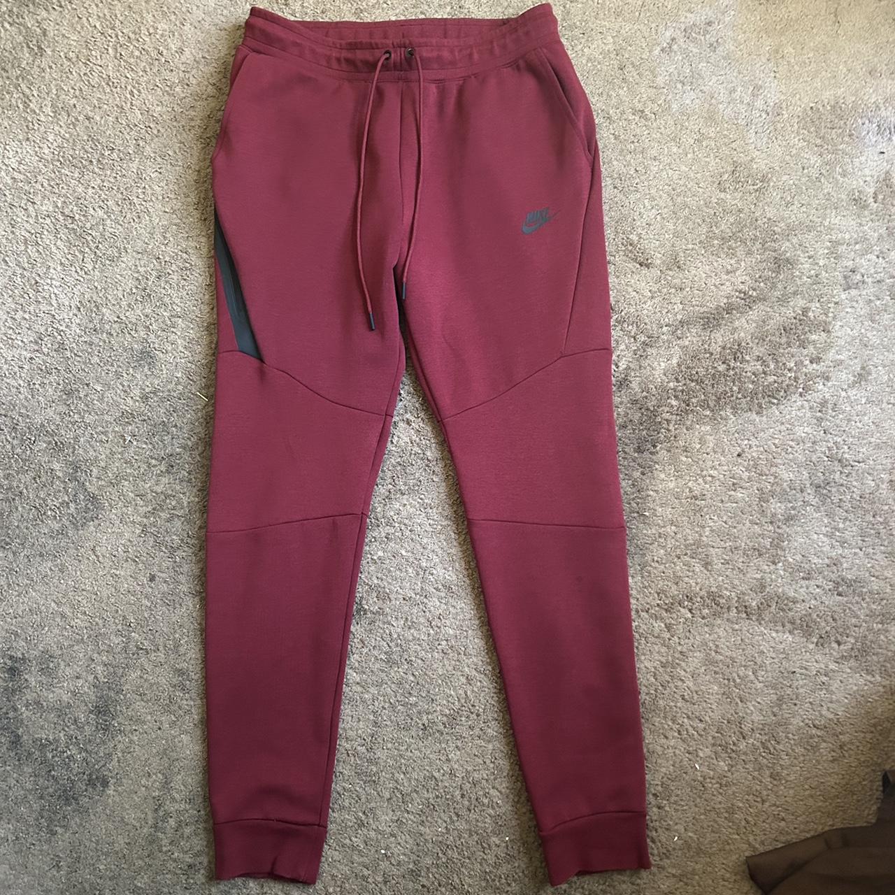 mens nike tapered joggers