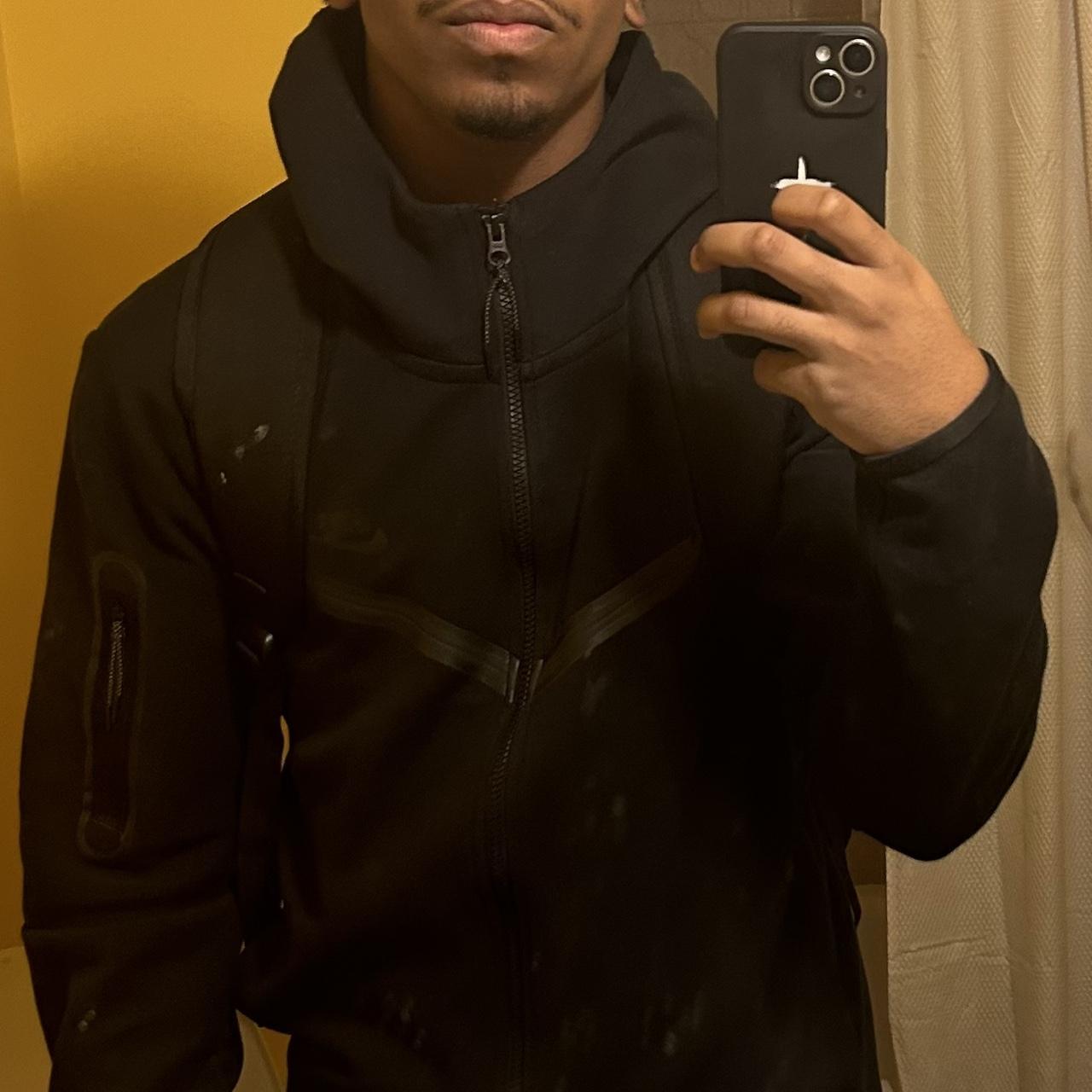 mens black nike tech