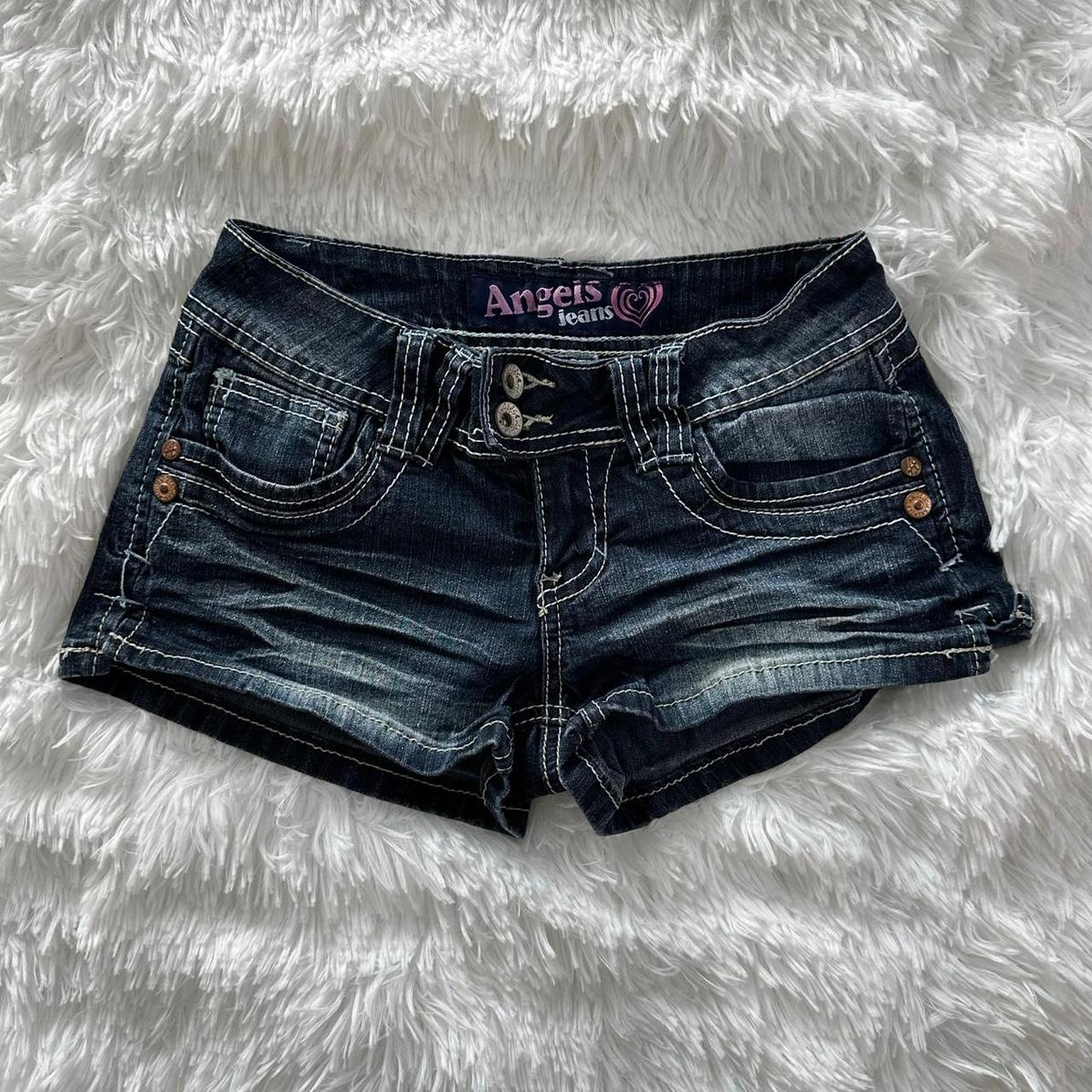item listed by livfindz