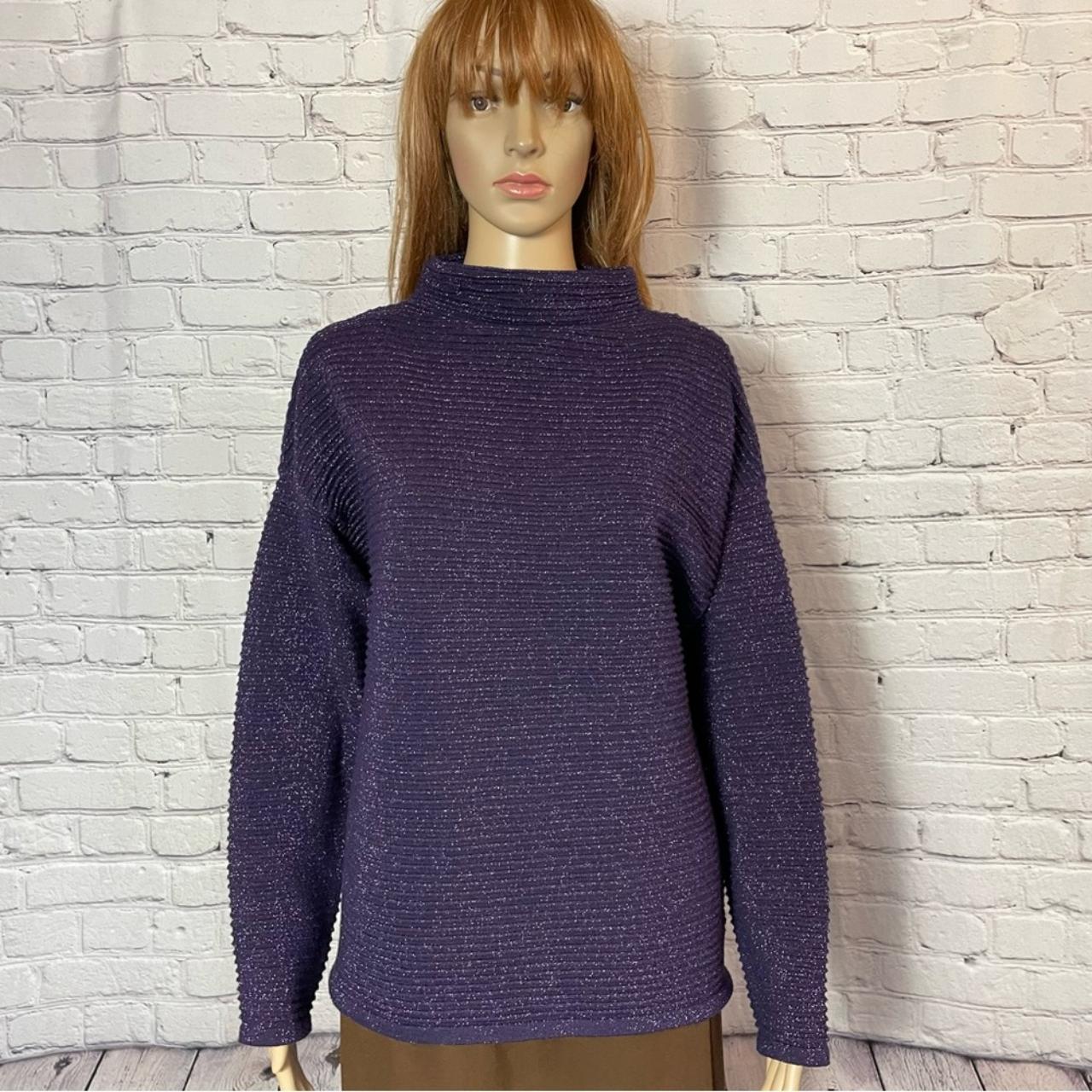 Elie Tahari purple vneck 2024 wool sweater