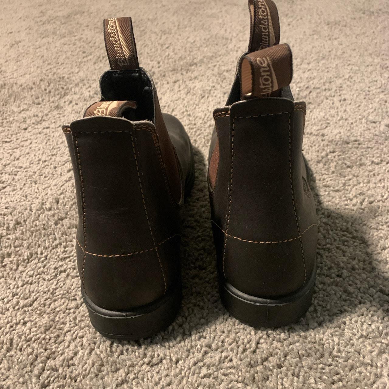 Blundstone 500 Chelsea Boots in Stout Depop