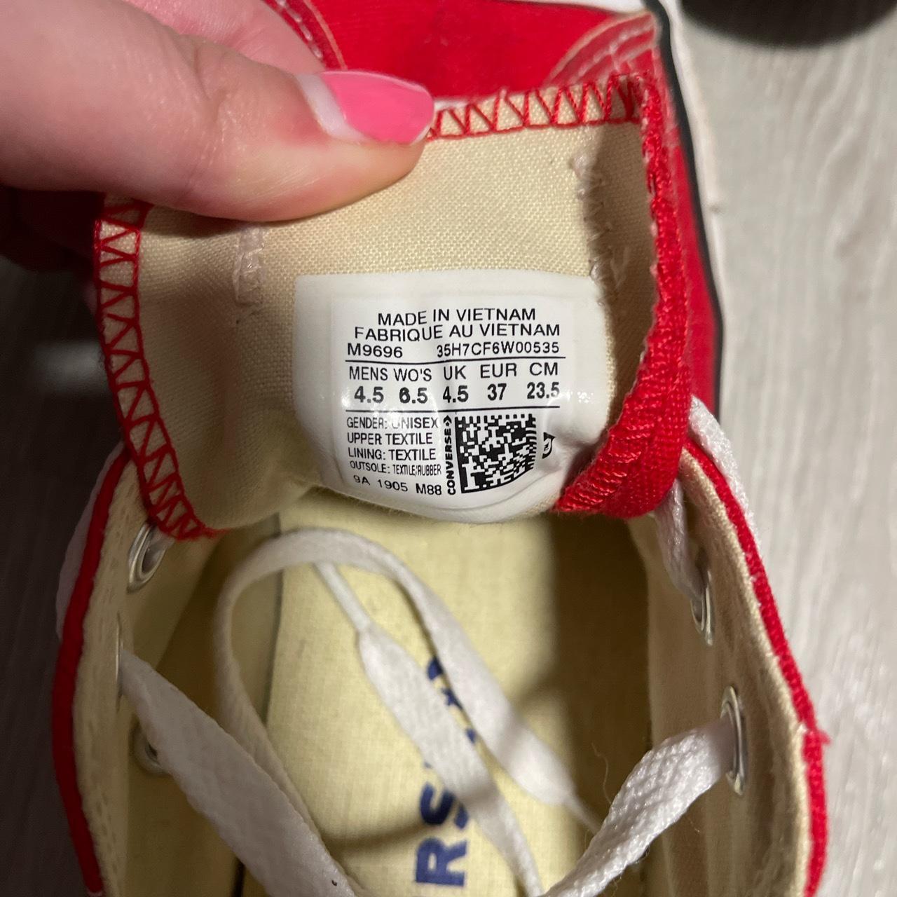 red converse size 4