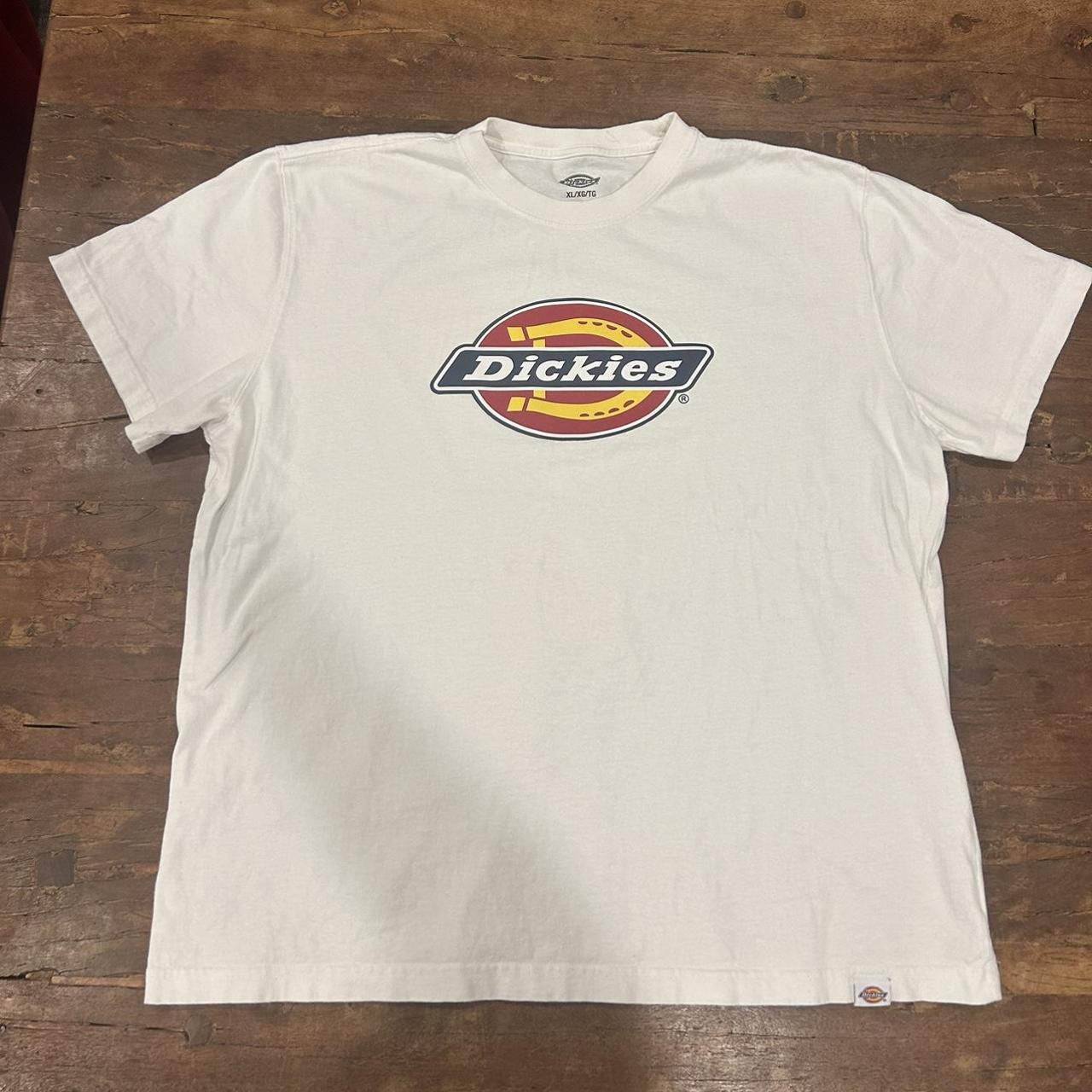 No stains not worn much #dickies#vintage#y2k#shirt - Depop