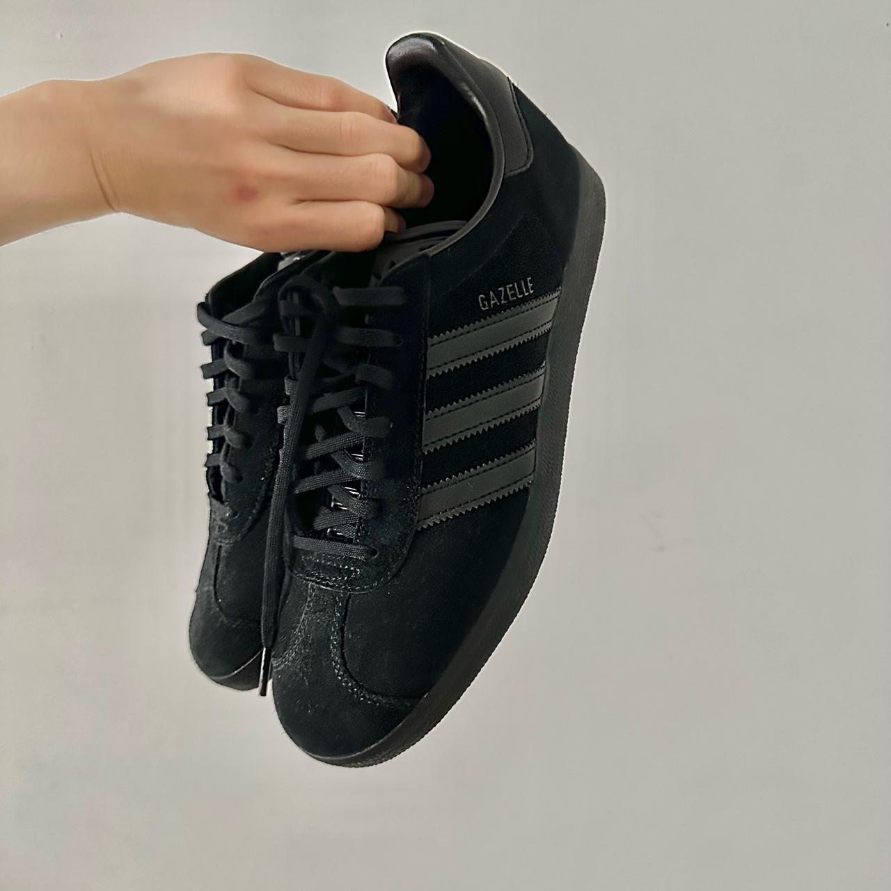 adidas gazelle black leather