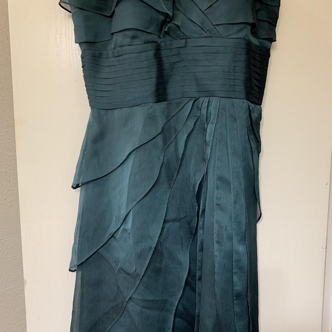 Adrianna Papell Evening cocktail dress. Emerald Depop