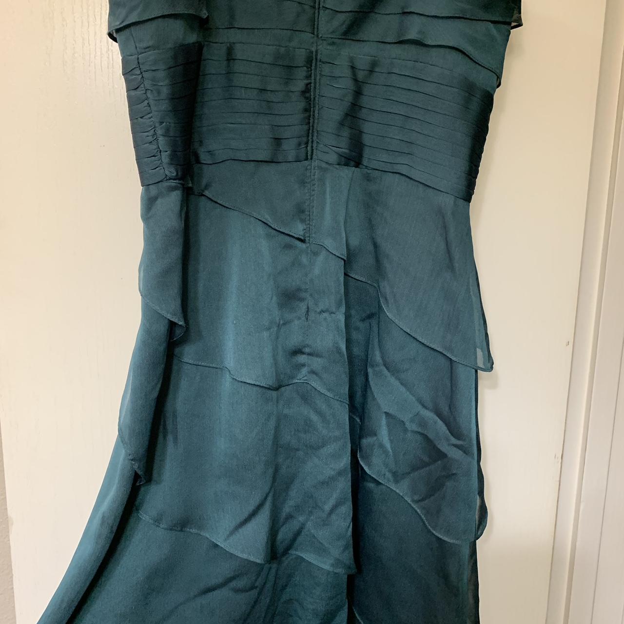 Adrianna Papell Evening cocktail dress. Emerald Depop